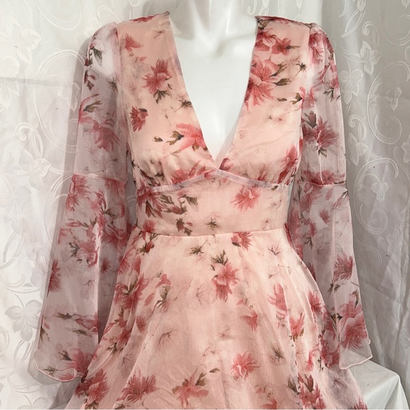 Double Crazy Pink Feminine Fairy Floral Sheer Long Bell Sleeve Flowy Dress - Picture 4 of 12